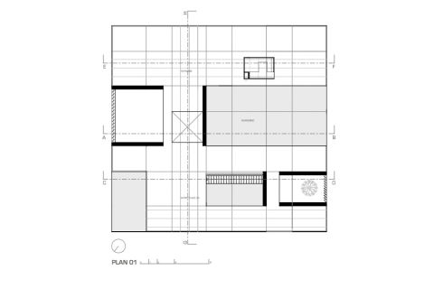 Roof floor with terrace and pool acting as thermal insulator